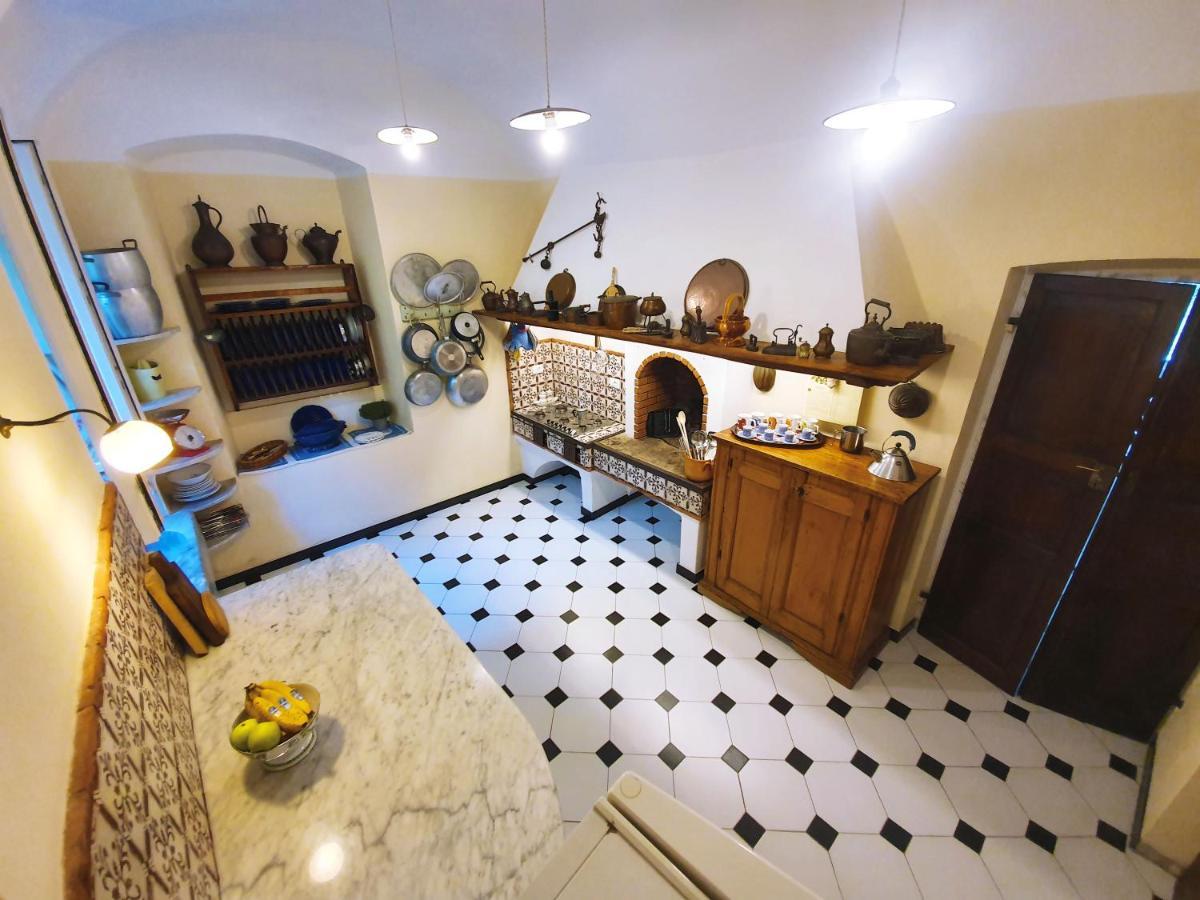 Villa De Benedetti Сарцана Экстерьер фото