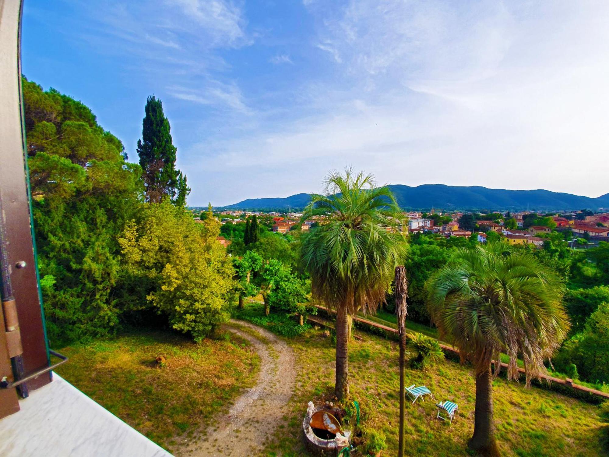 Villa De Benedetti Сарцана Номер фото